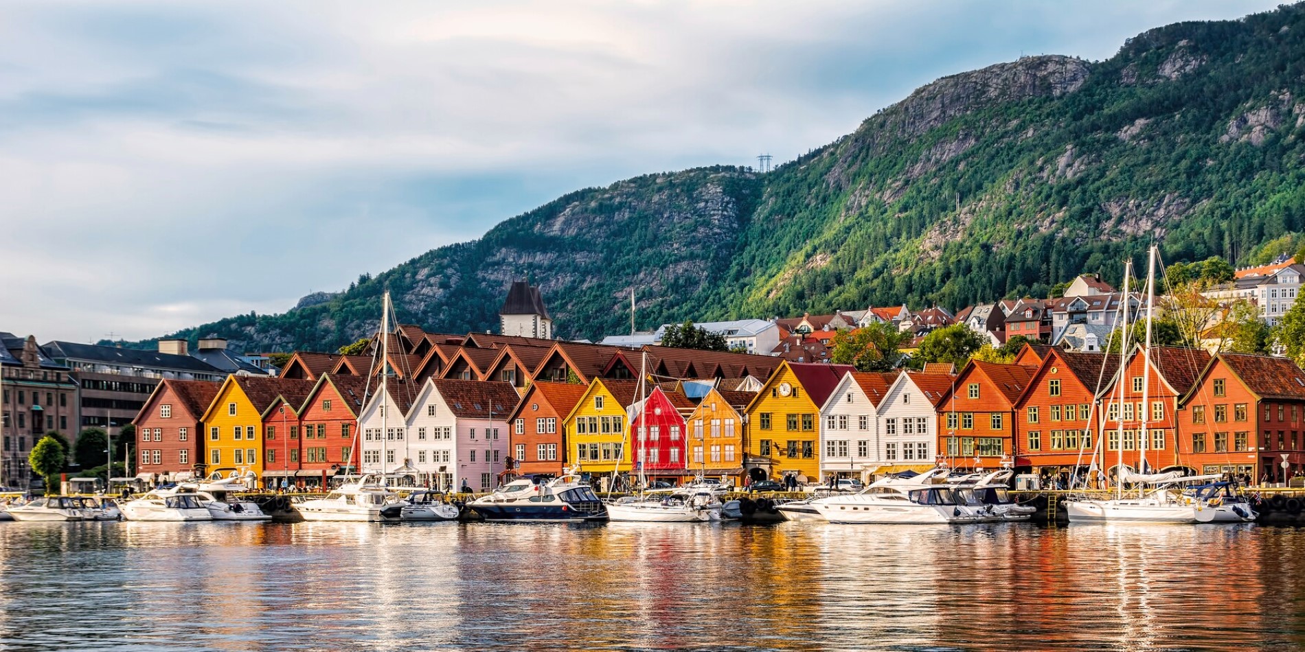 Bergen – das Tor zu den Fjorden, Hurtigruten Das Original